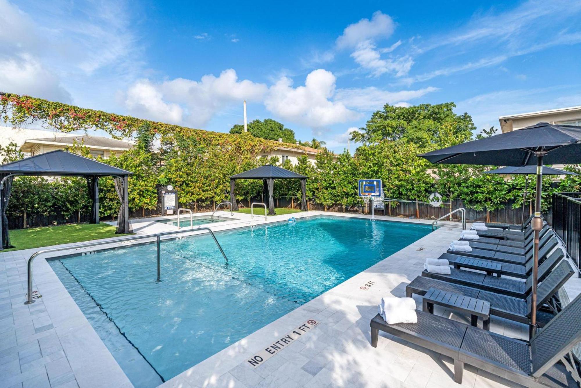Lux Retreat By Renzzi Apartman Miami Kültér fotó