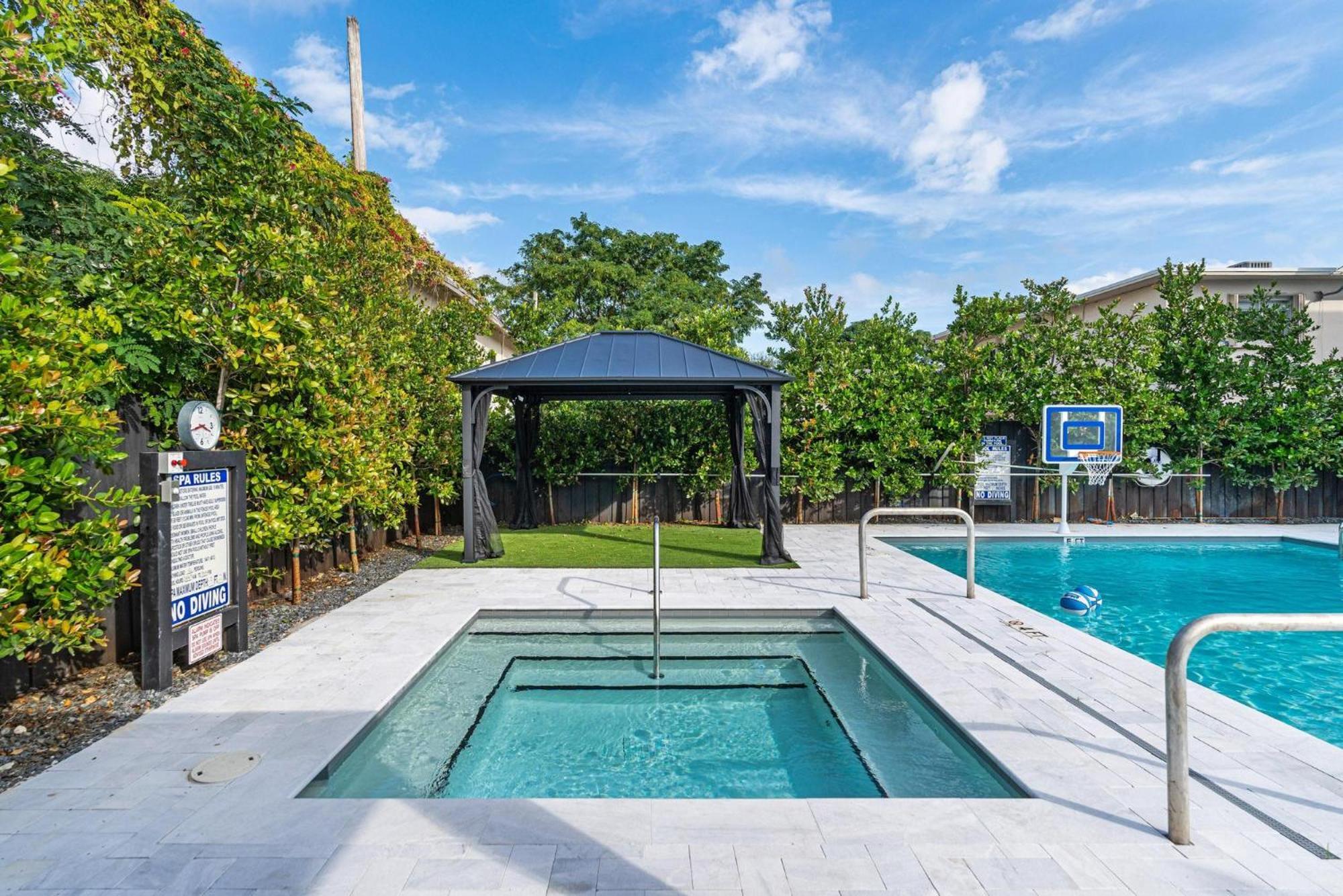 Lux Retreat By Renzzi Apartman Miami Kültér fotó